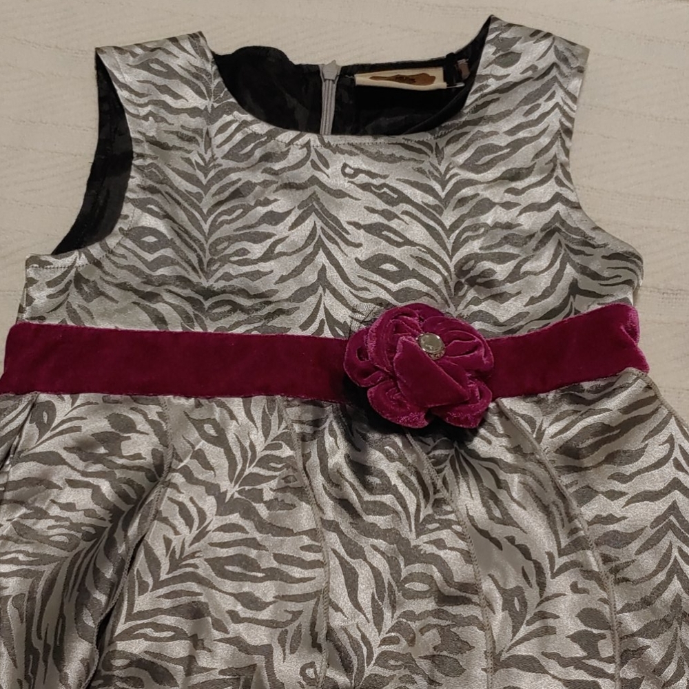 Silver zebra print dress size 10 nwt